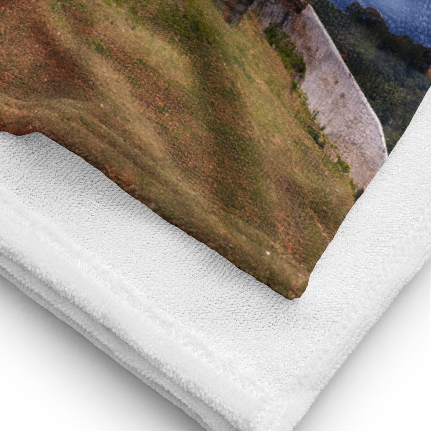 Towel ( Palais Sans Souci, Haïti )