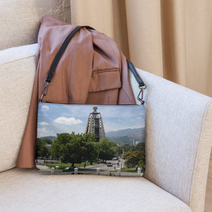 crossbody-crossbodybag-champdemars-bag-théo gallery expo-théo photography haiti