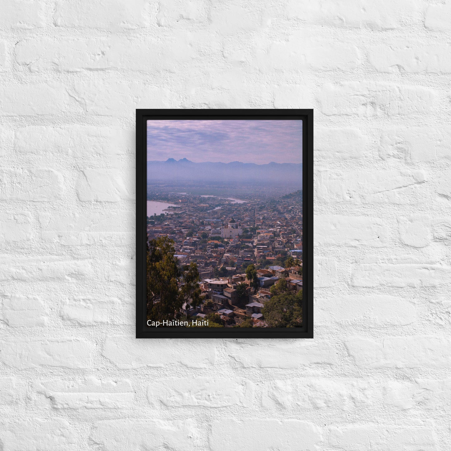 Framed canvas ( Cap-Haïtien, Haïti )