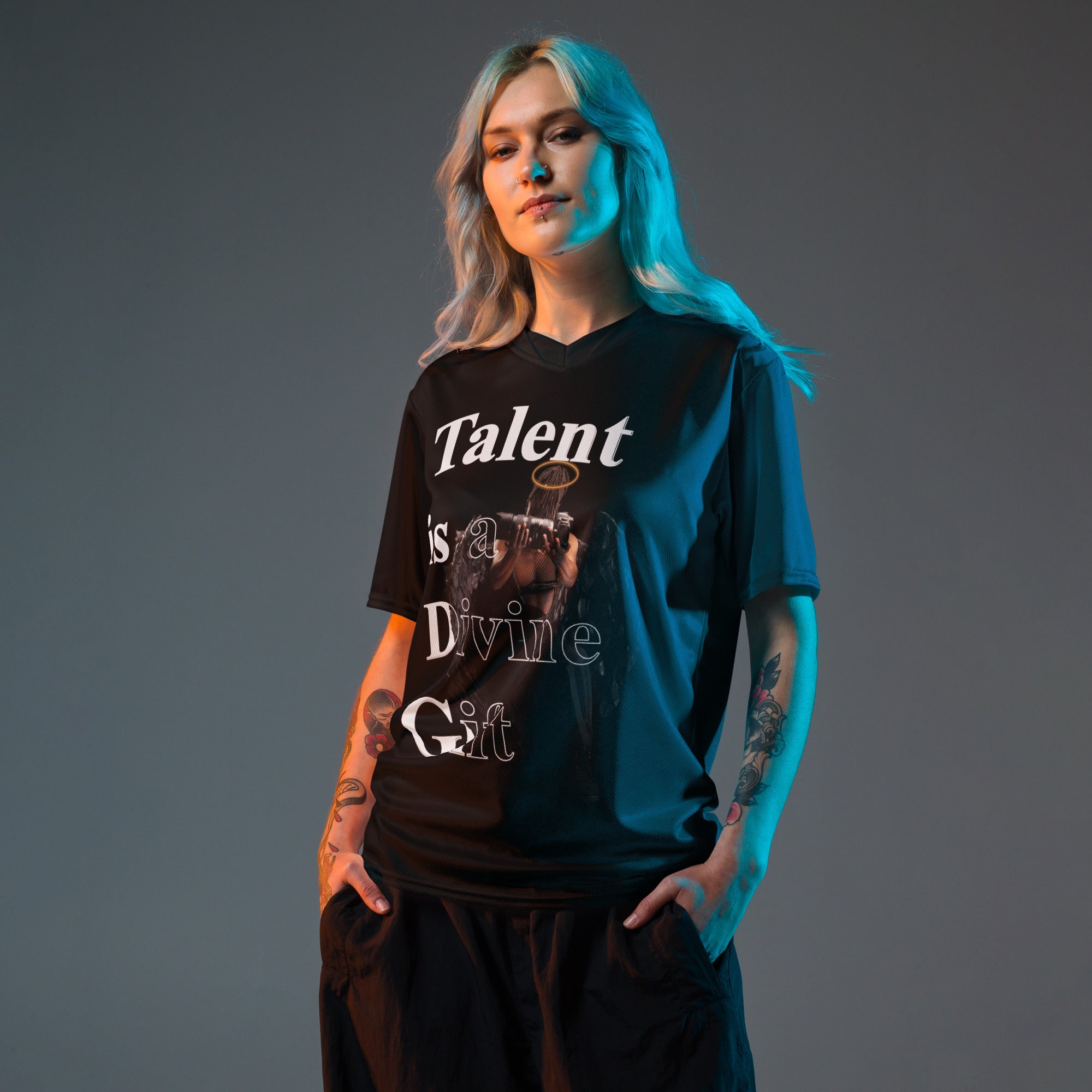 théo photography-théo gallery expo-unisext-shirt-Hauts-talent-gift