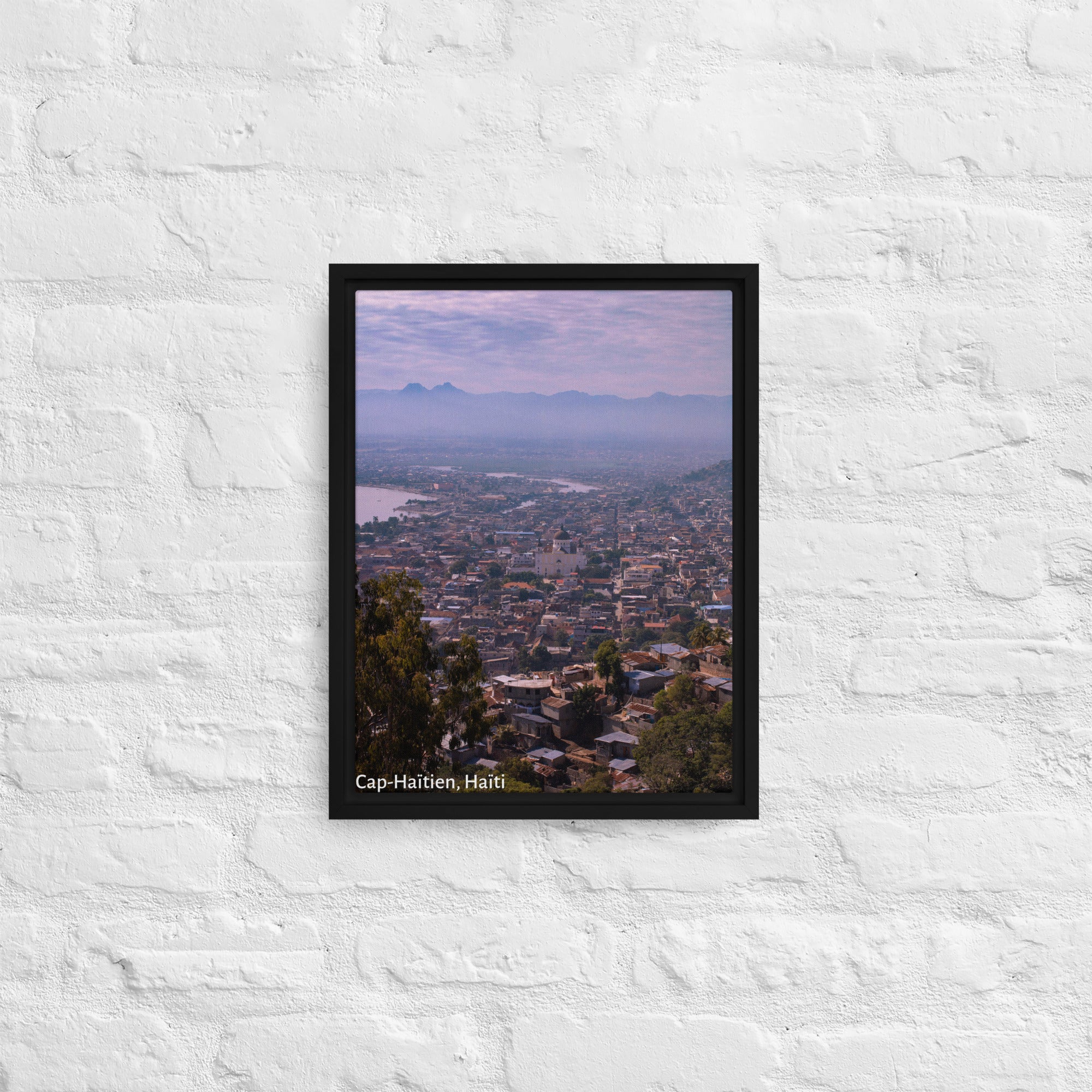 Framed canvas ( Cap-Haïtien, Haïti )