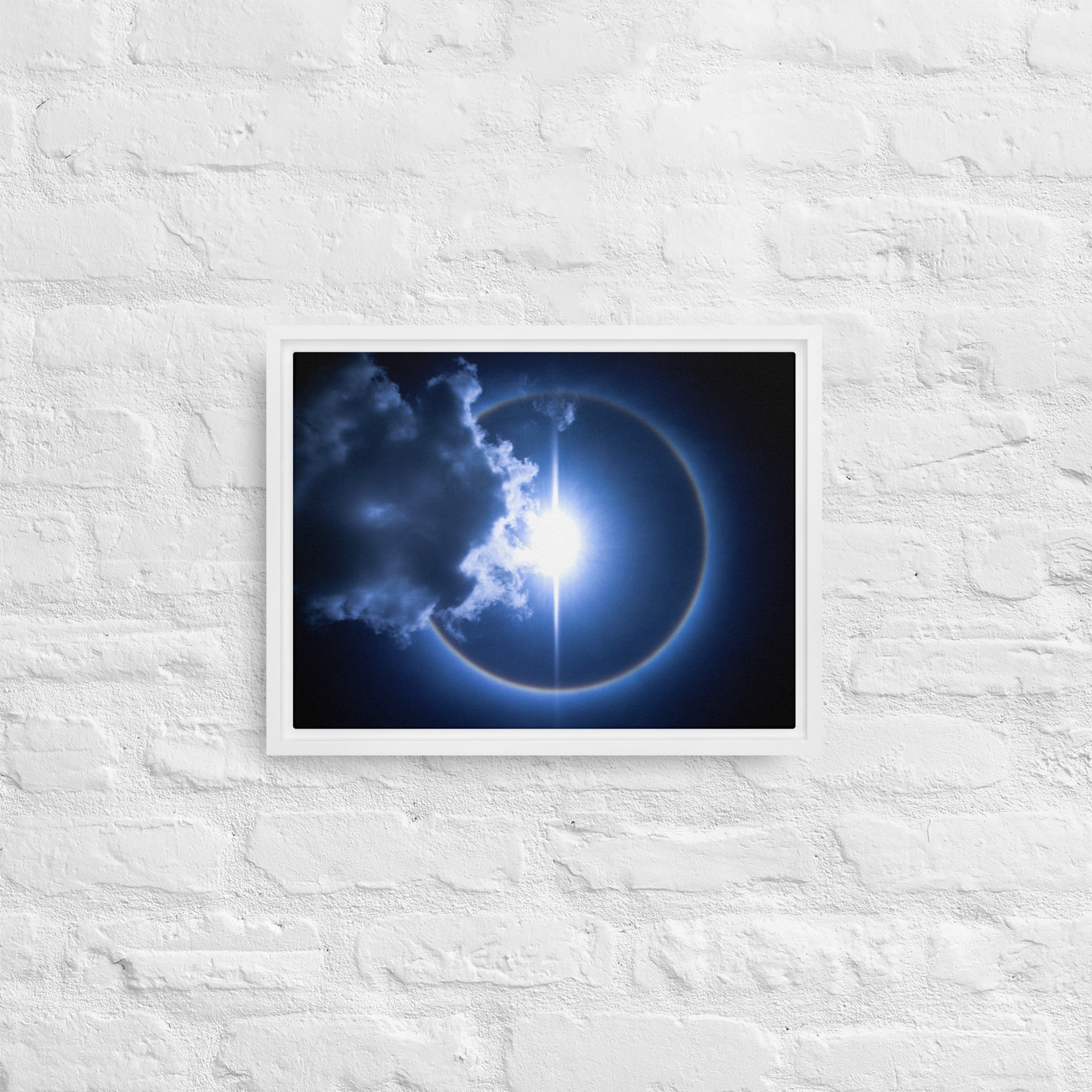 Framed canvas ( Luminous halo )