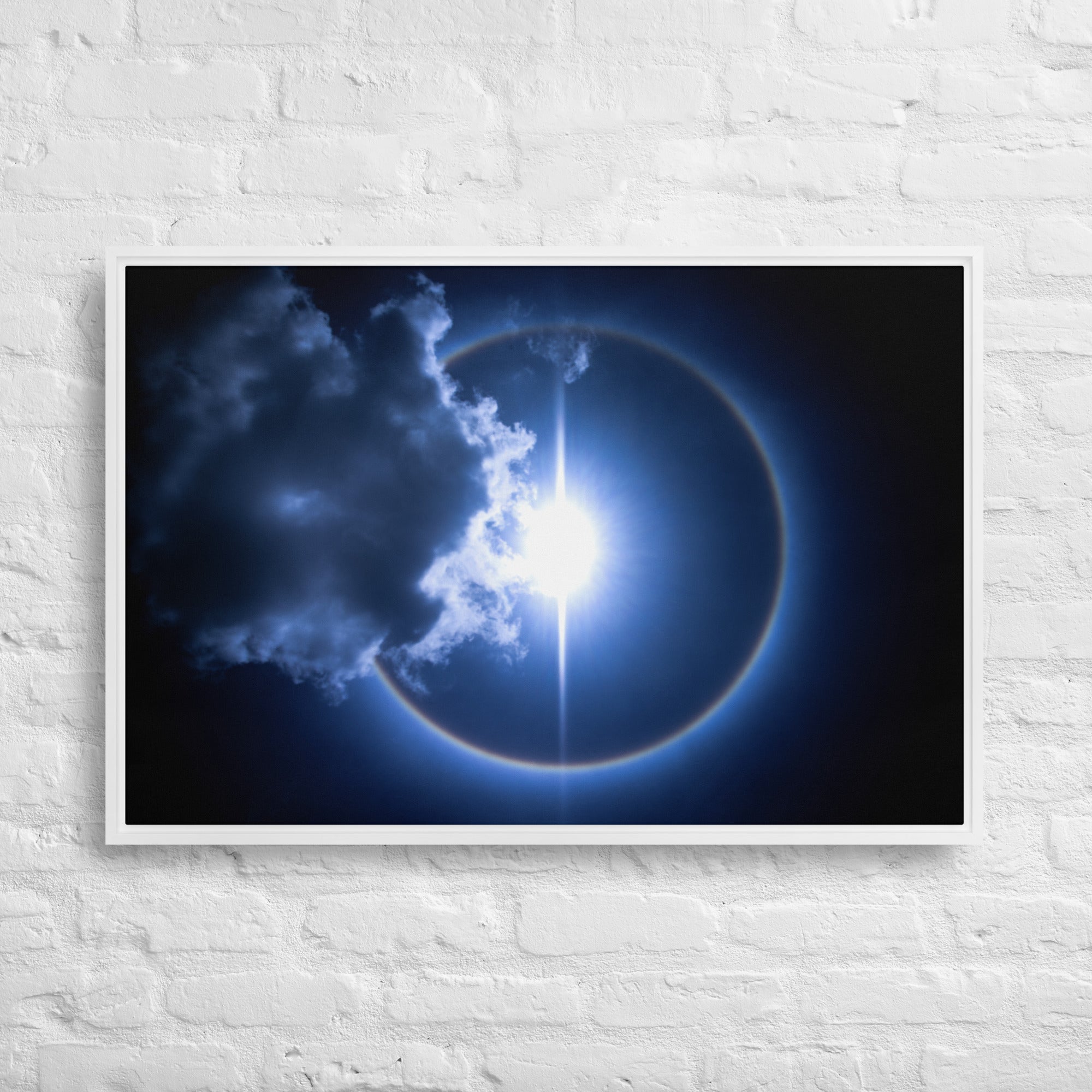 Framed canvas ( Luminous halo )