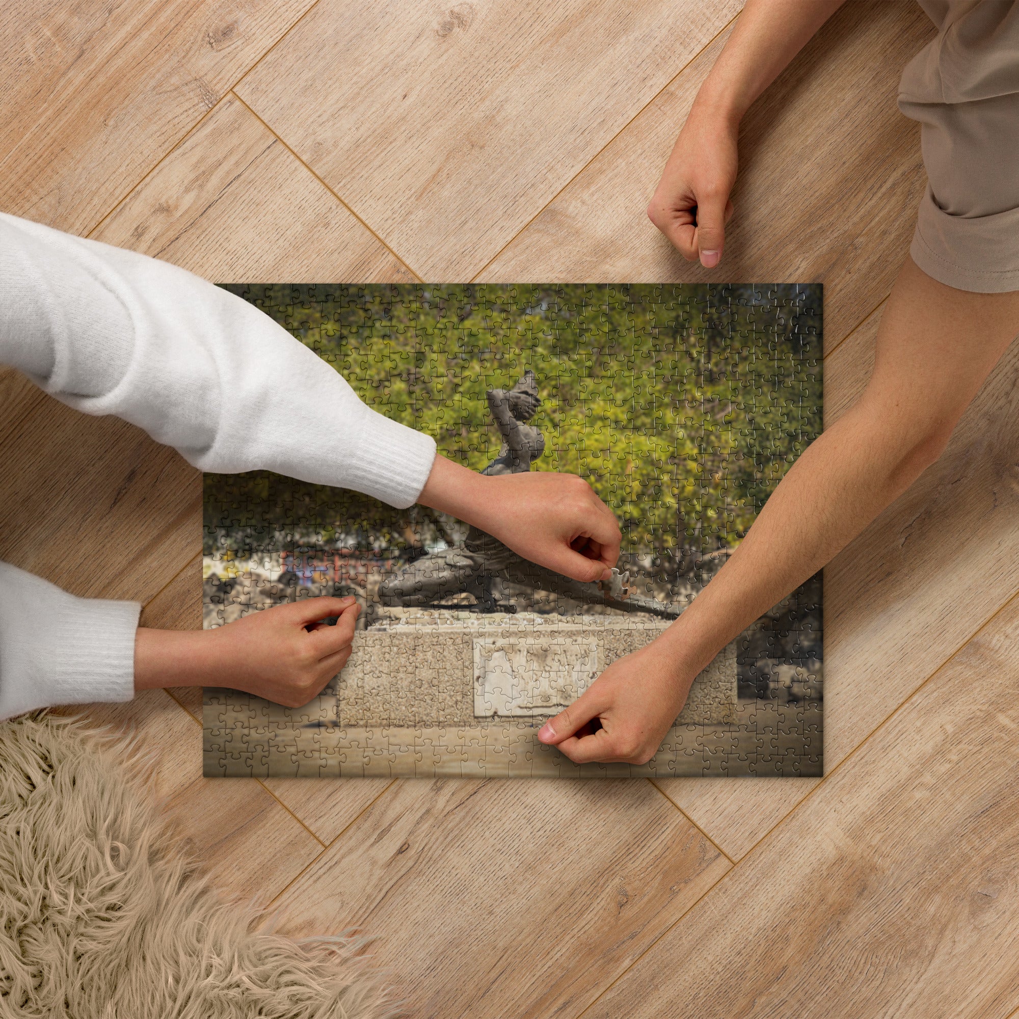 Jigsaw puzzle ( Nèg mawon )