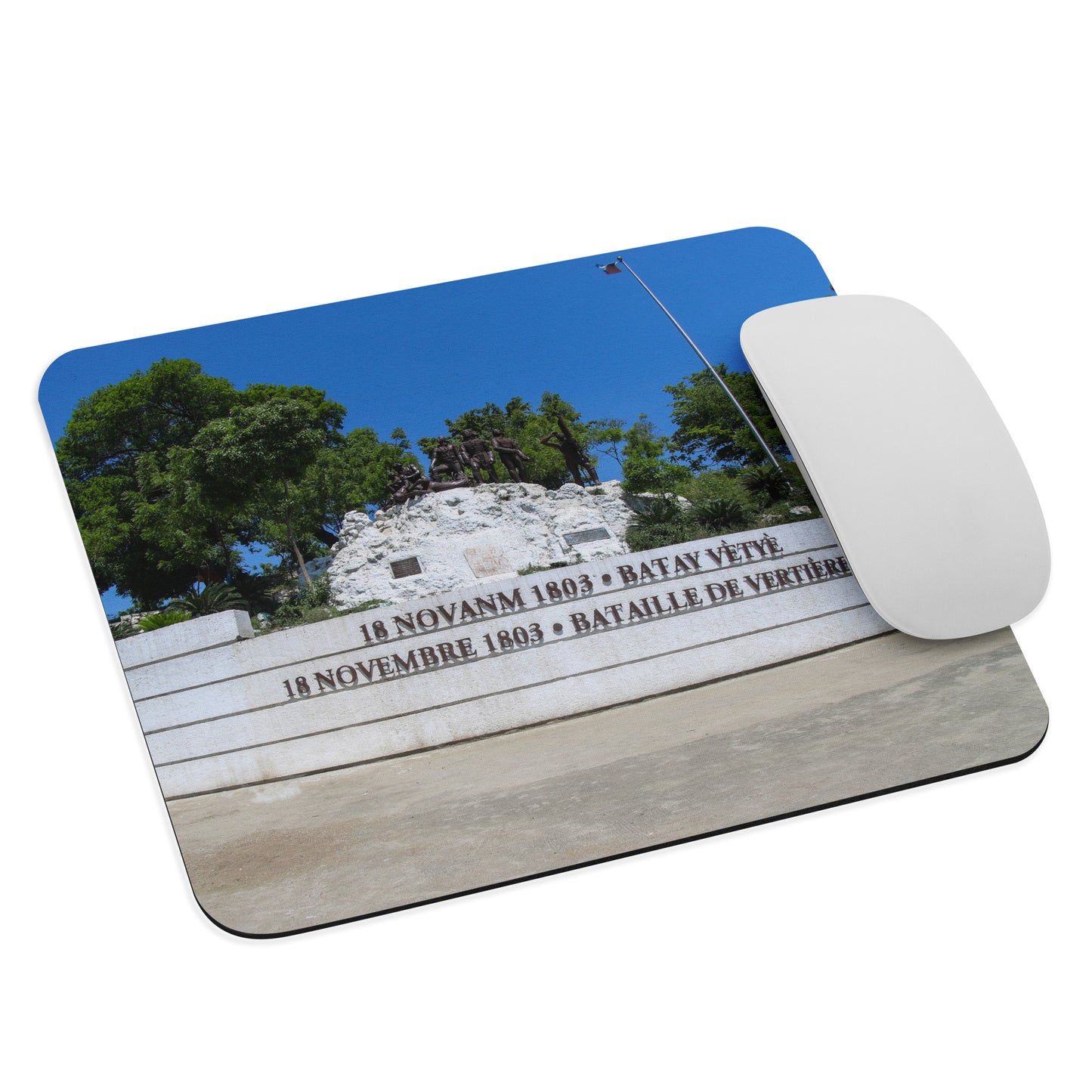 Mouse pad ( Monument to the heroes of the Battle of Vertières, Haiti )